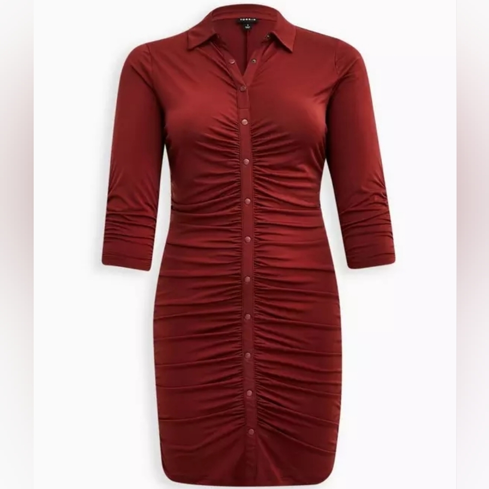 Torrid Sz 4 At The Knee Studio Knit Shirred Shirtdress